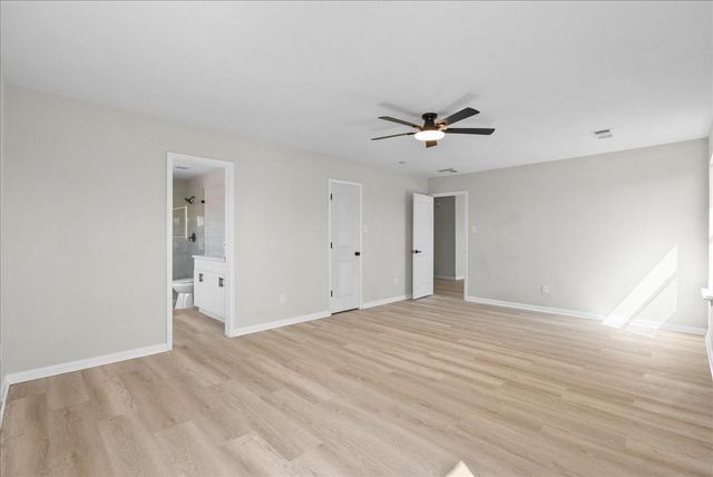 4722 Mill Creek Drive, Baytown, TX 77521