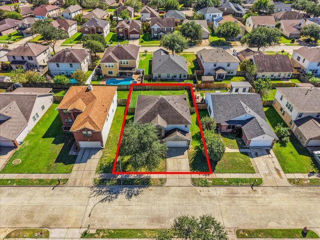 4722 Mill Creek Drive, Baytown, TX 77521