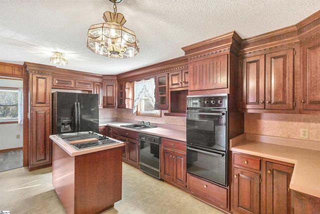 236 Piedmont Highway, Piedmont, SC 29673