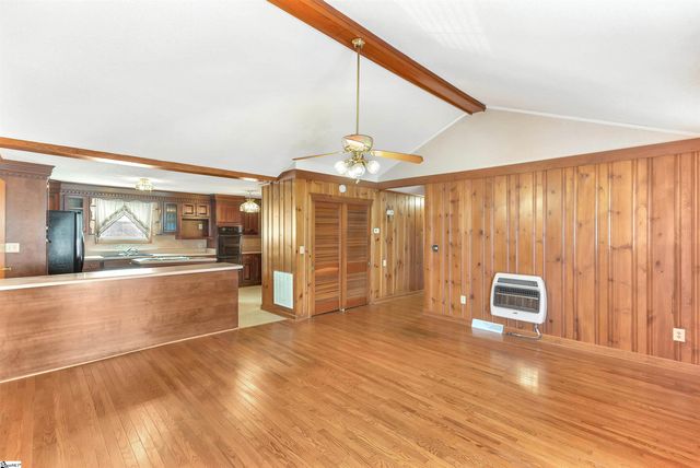 236 Piedmont Highway, Piedmont, SC 29673