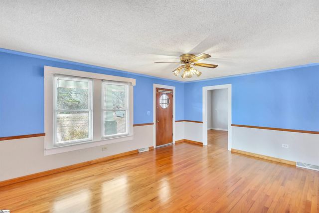 236 Piedmont Highway, Piedmont, SC 29673