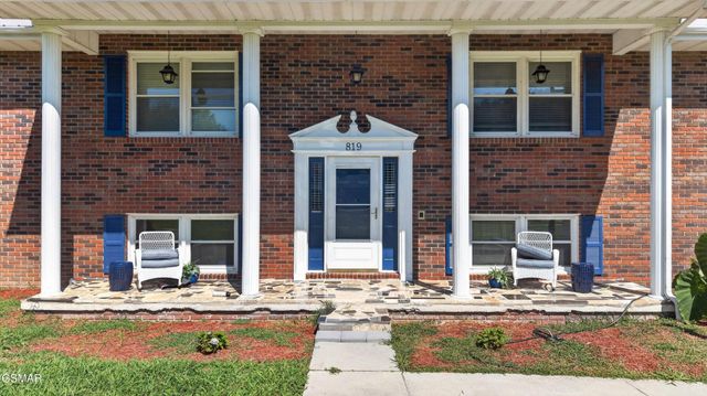 819 Redwood Drive, Mount Carmel, TN 37645