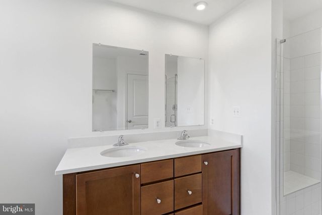 45 SCAMMEL DR, Bunker Hill, WV 25413