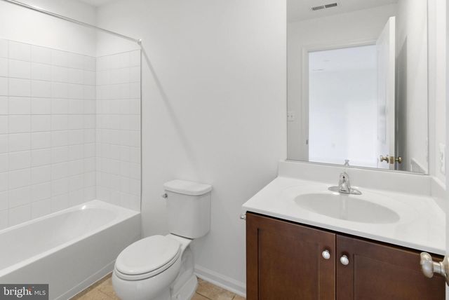 45 SCAMMEL DR, Bunker Hill, WV 25413