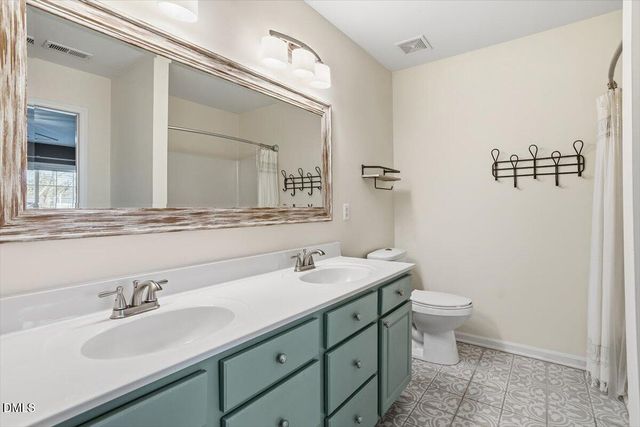 5531 Crabtree Park Court, Raleigh, NC 27612