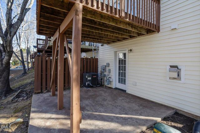 5531 Crabtree Park Court, Raleigh, NC 27612