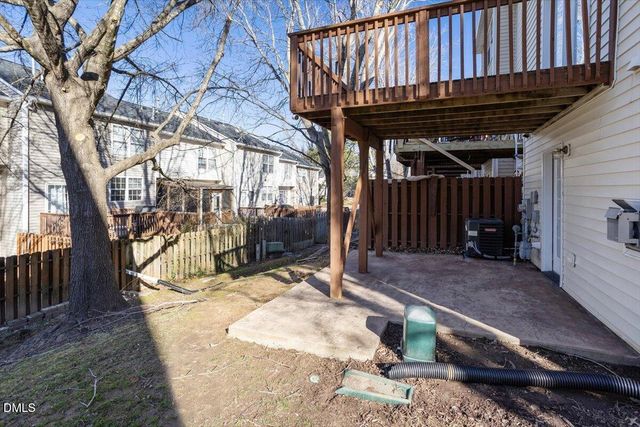 5531 Crabtree Park Court, Raleigh, NC 27612