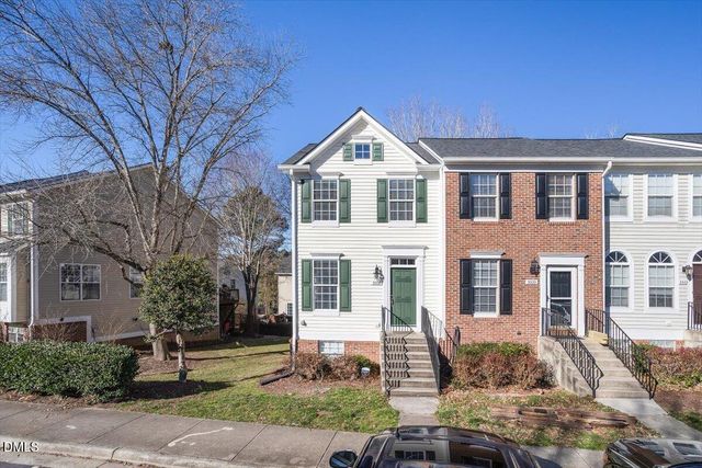 5531 Crabtree Park Court, Raleigh, NC 27612