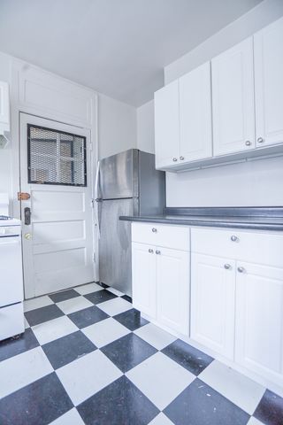 4250 N Clark Street 3, Chicago, IL 60613