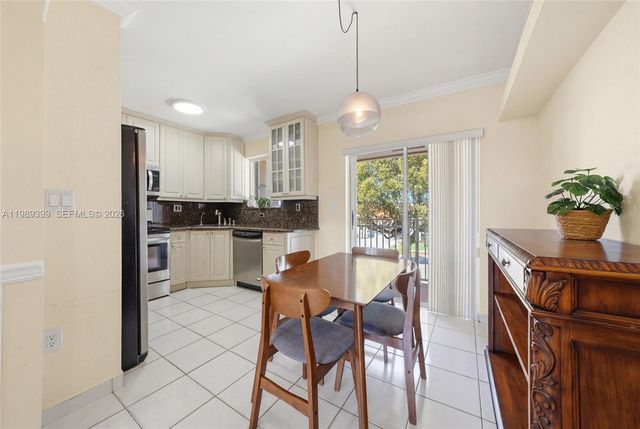 6997 W 29th Ave 202, Hialeah, FL 33018