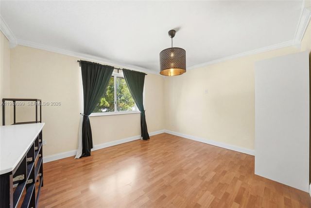 6997 W 29th Ave 202, Hialeah, FL 33018