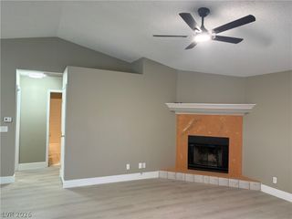 5430 Centurion Court 203, Las Vegas, NV 89122
