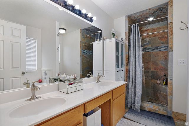 464 W SADDLEBACK DR, Springville, UT 84663