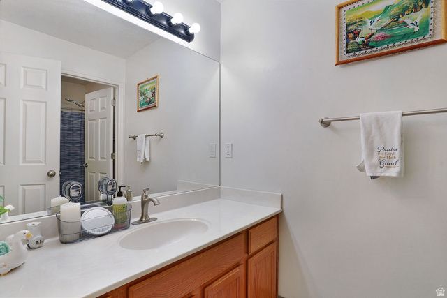 464 W SADDLEBACK DR, Springville, UT 84663