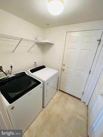 708 SCARBURGH WAY, Alexandria, VA 22314