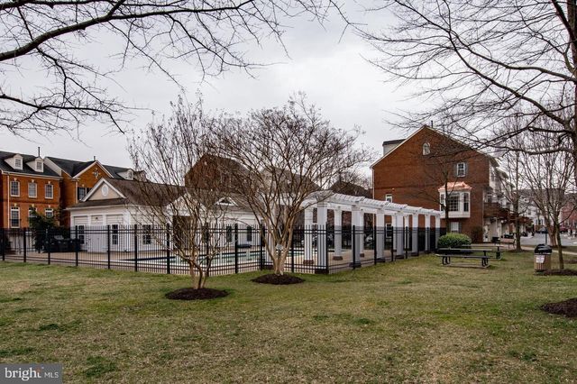 708 SCARBURGH WAY, Alexandria, VA 22314