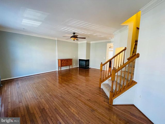 708 SCARBURGH WAY, Alexandria, VA 22314