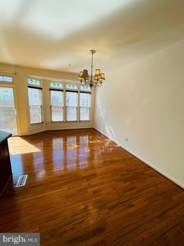 708 SCARBURGH WAY, Alexandria, VA 22314