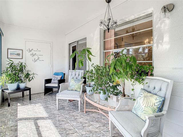 3100 HARTFORD STREET N 227, St Petersburg, FL 33713