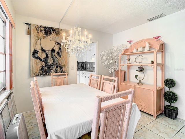 3100 HARTFORD STREET N 227, St Petersburg, FL 33713