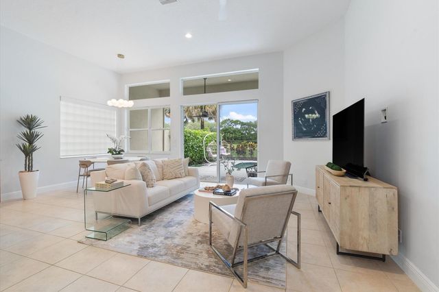 15873 Double Eagle Trail, Delray Beach, FL 33446