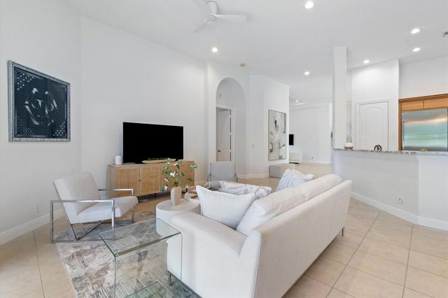 15873 Double Eagle Trail, Delray Beach, FL 33446