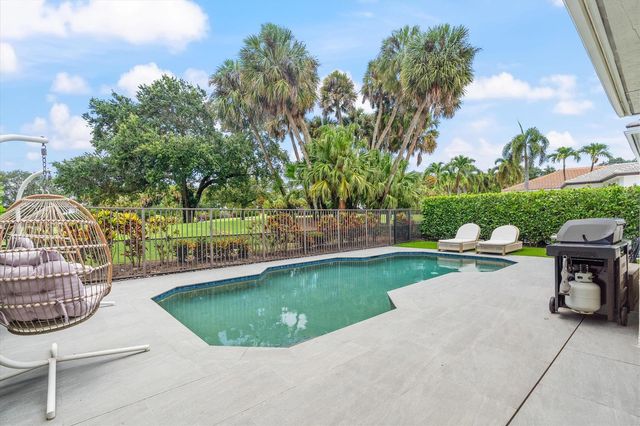 15873 Double Eagle Trail, Delray Beach, FL 33446