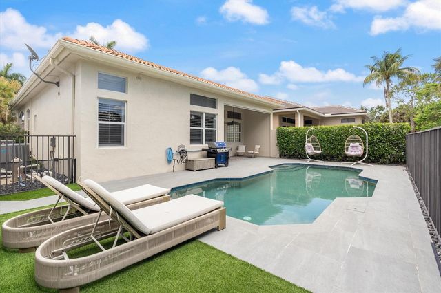 15873 Double Eagle Trail, Delray Beach, FL 33446
