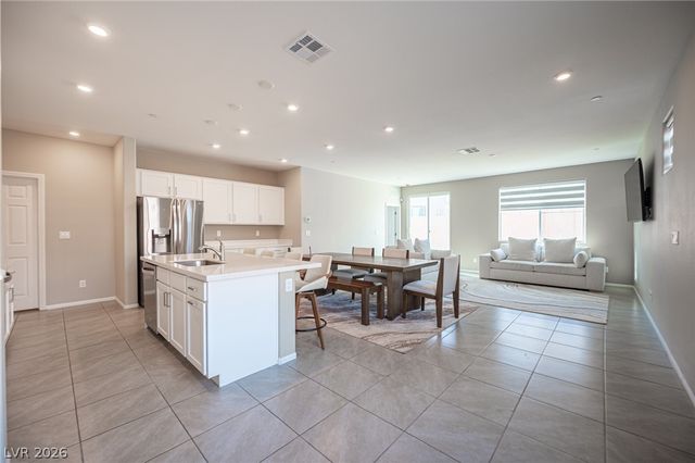 1989 Rubra Place, Las Vegas, NV 89106