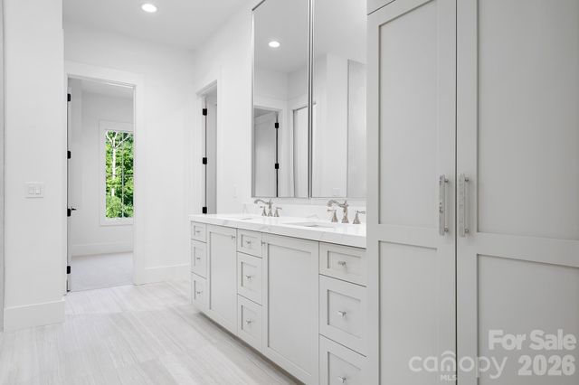 126 Manorly Lane, Mooresville, NC 28115