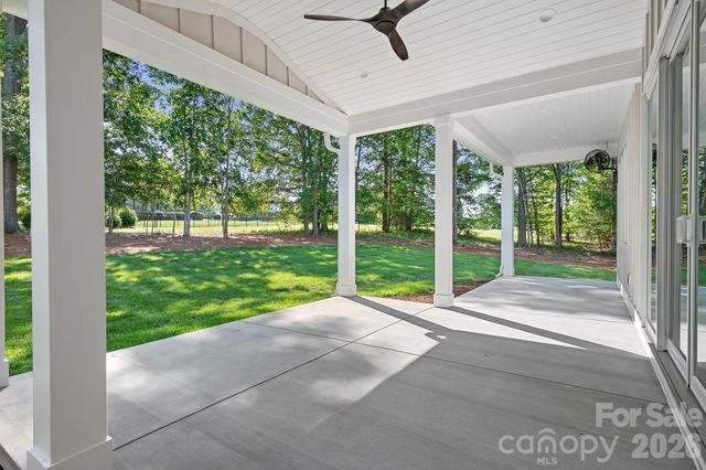 126 Manorly Lane, Mooresville, NC 28115