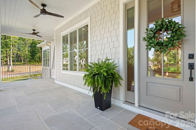 126 Manorly Lane, Mooresville, NC 28115