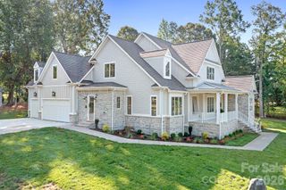 126 Manorly Lane, Mooresville, NC 28115