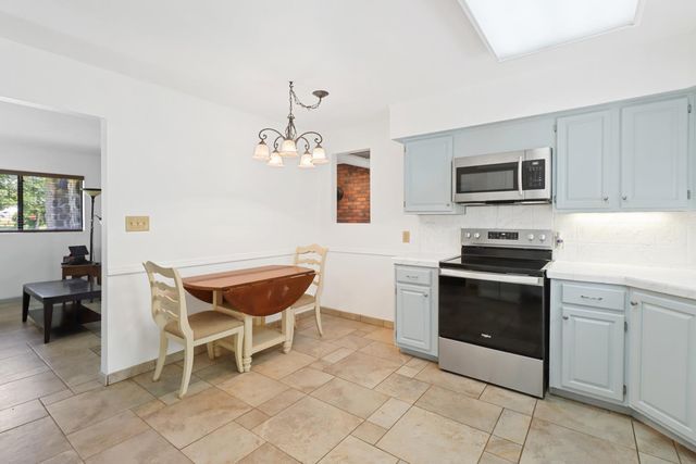 120 S Dowd Rd, Lincoln, CA 95648