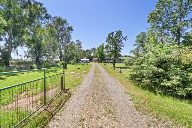 120 S Dowd Rd, Lincoln, CA 95648