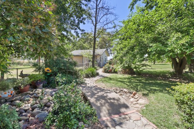 120 S Dowd Rd, Lincoln, CA 95648