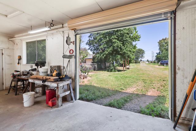 120 S Dowd Rd, Lincoln, CA 95648