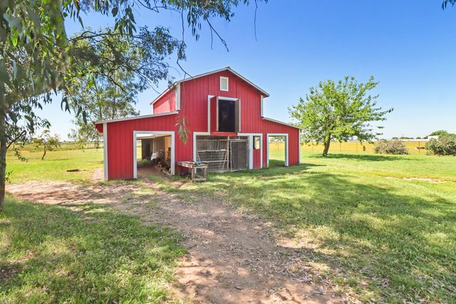 120 S Dowd Rd, Lincoln, CA 95648