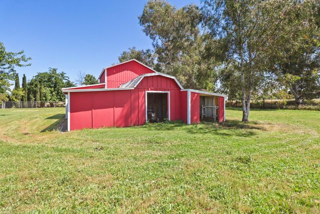 120 S Dowd Rd, Lincoln, CA 95648