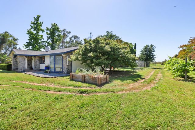 120 S Dowd Rd, Lincoln, CA 95648