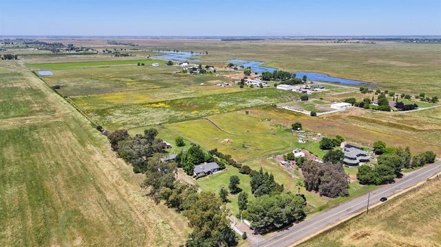 120 S Dowd Rd, Lincoln, CA 95648