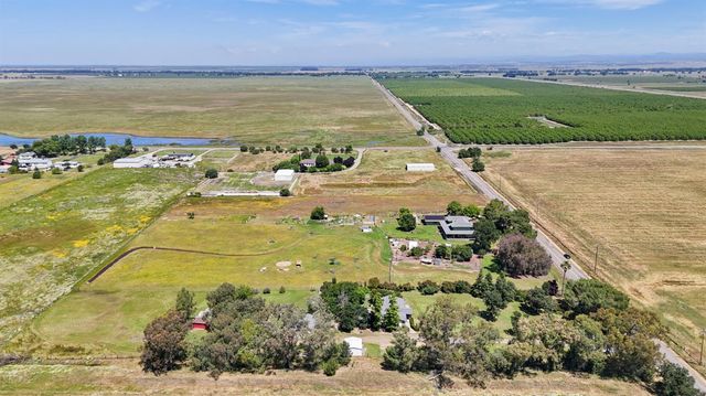 120 S Dowd Rd, Lincoln, CA 95648