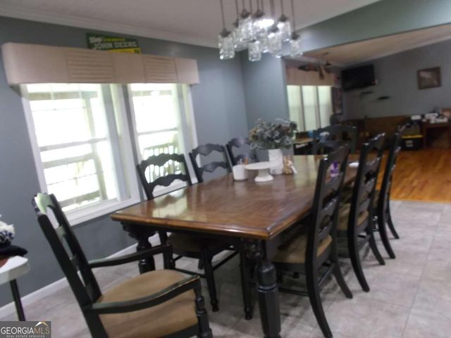 416 Old Jones Road, Whitesburg, GA 30185