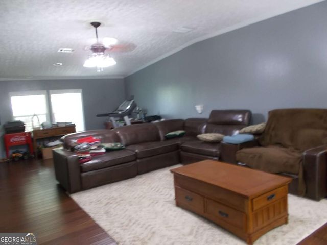 416 Old Jones Road, Whitesburg, GA 30185