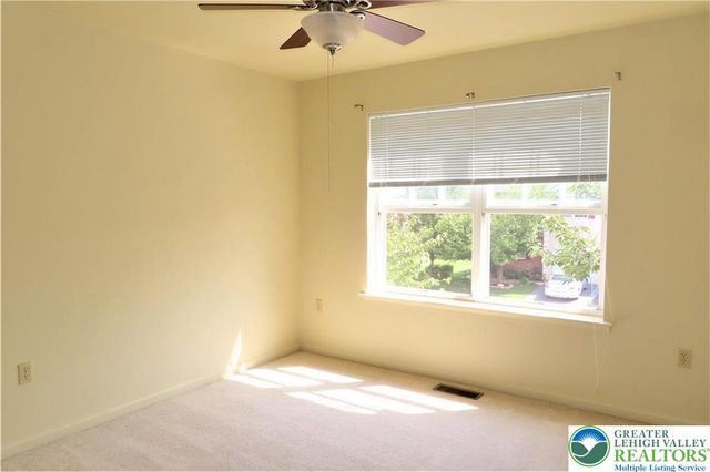 6810 Hunt Drive, Macungie Boro, PA 18062