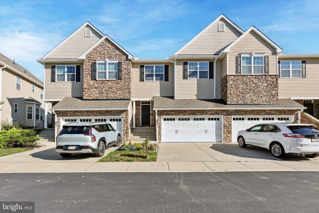 184 RACE ST, Downingtown, PA 19335