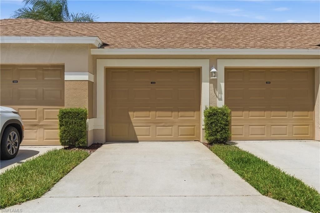 26841 Clarkston DR 105, BONITA SPRINGS, FL 34135 — photo 2