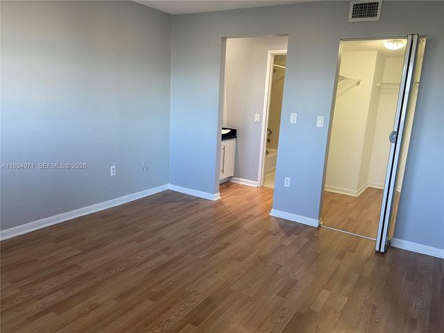 9849 Nob Hill Ln 9849, Sunrise, FL 33351