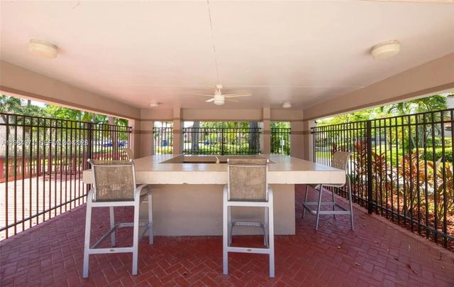 9849 Nob Hill Ln 9849, Sunrise, FL 33351