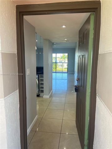 9849 Nob Hill Ln 9849, Sunrise, FL 33351